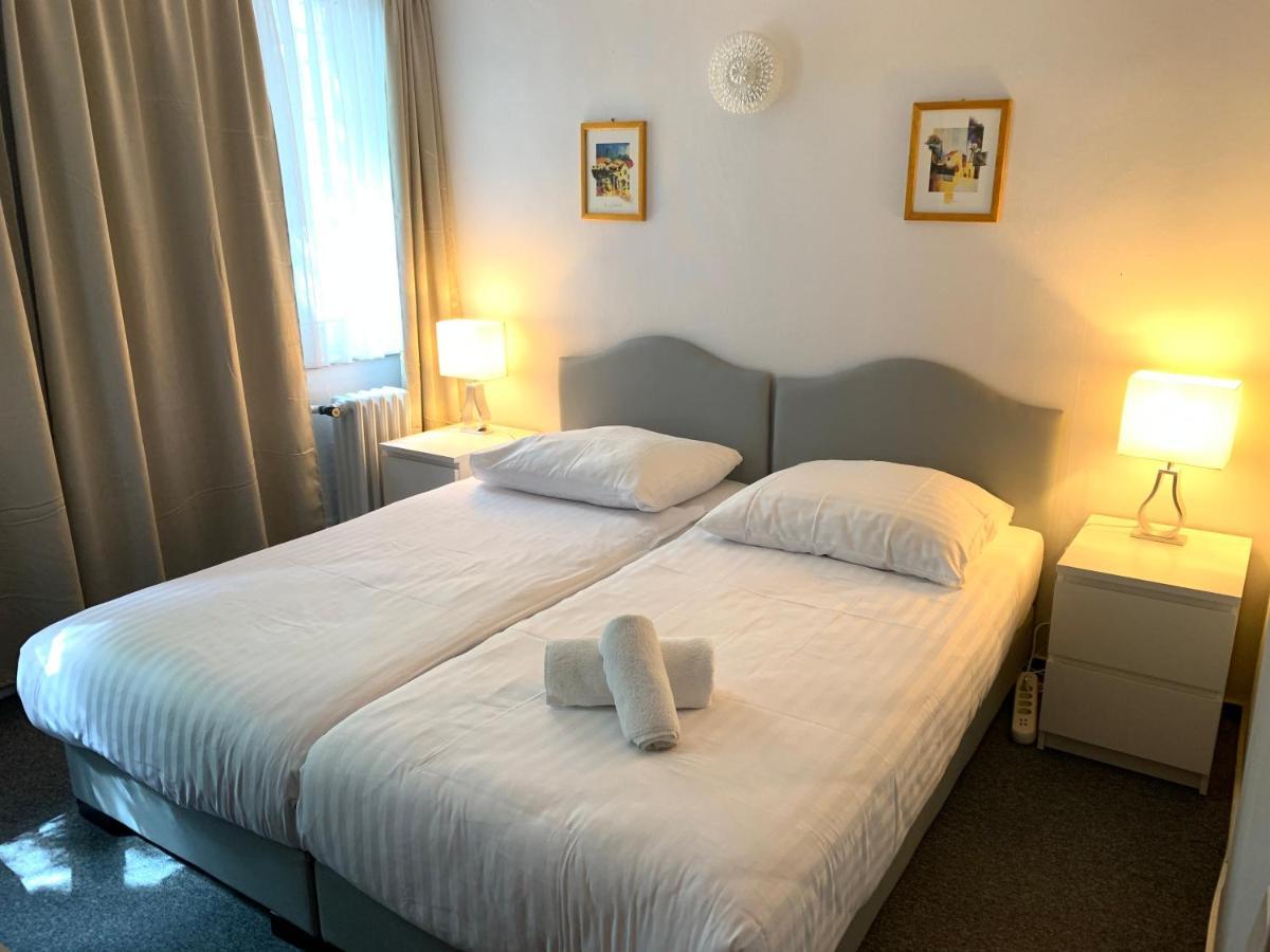 Hotel Berg Kolín nad Rýnem Exteriér fotografie